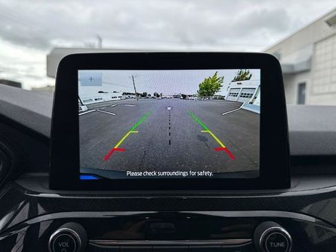 Used 2025 Ford Escape ST-Line FWD image 21