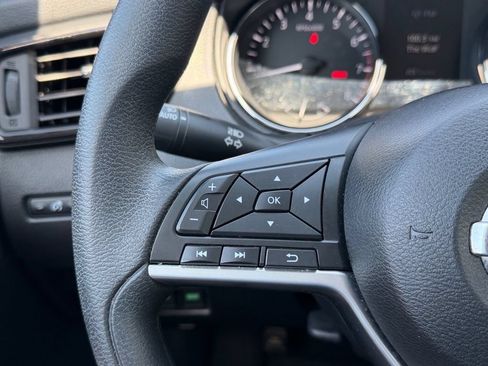 Used 2019 Nissan Rogue S FWD image 21