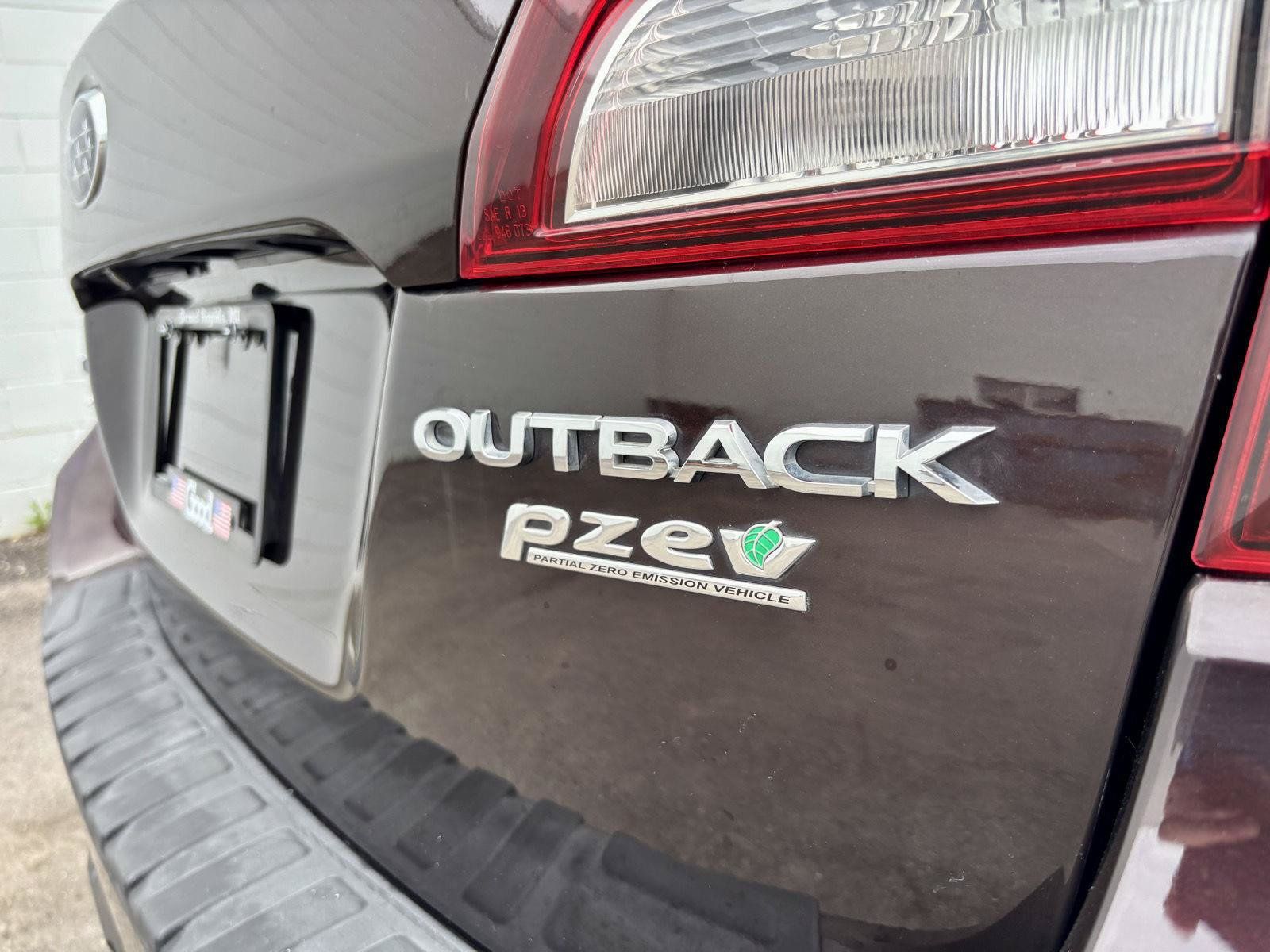 Used 2017 Subaru Outback 2.5i Touring w/ Popular Package #5A AWD/4WD image 27