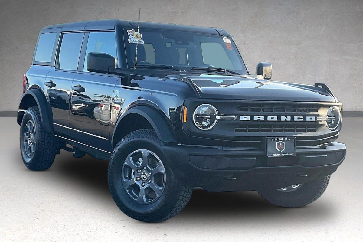 Used 2025 Ford Bronco Big Bend AWD/4WD image 2