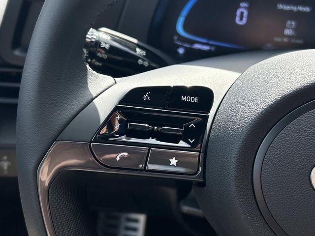 New 2026 Hyundai Elantra SEL Sport FWD image 8