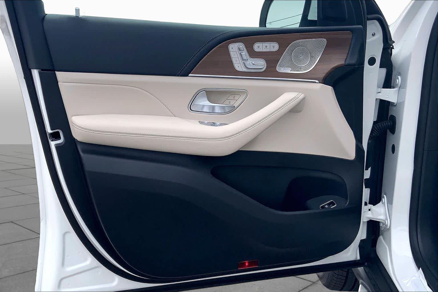 New 2026 Mercedes-Benz GLE 450 4MATIC Coupe image 12
