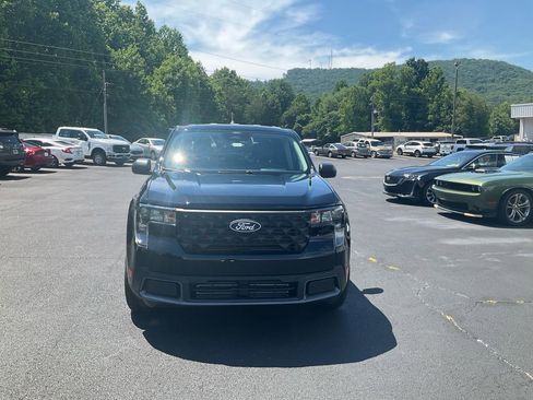 New 2026 Ford Maverick XLT FWD image 2