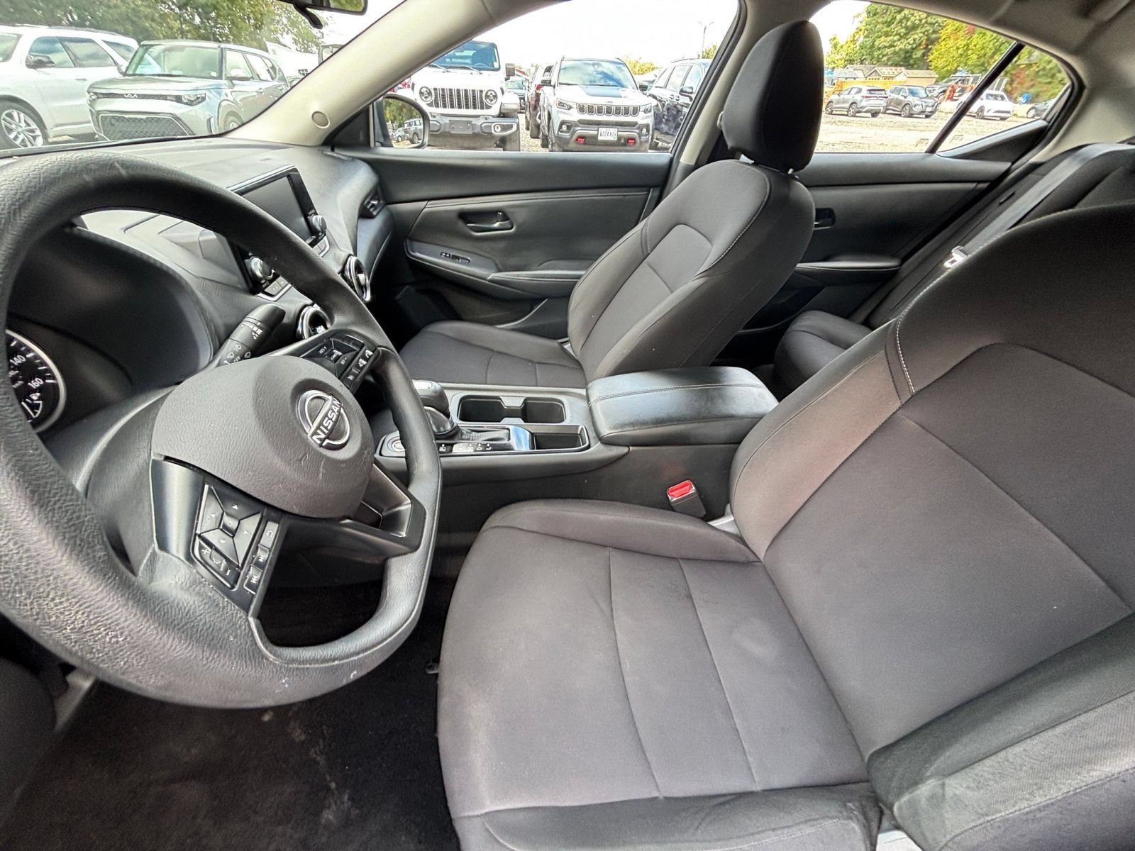 Used 2025 Nissan Sentra S FWD image 28
