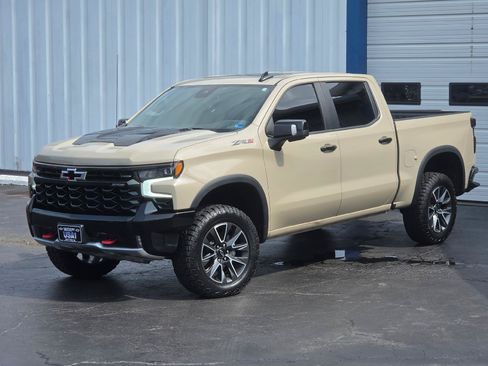 Used 2022 Chevrolet Silverado 1500 ZR2 AWD/4WD image 4