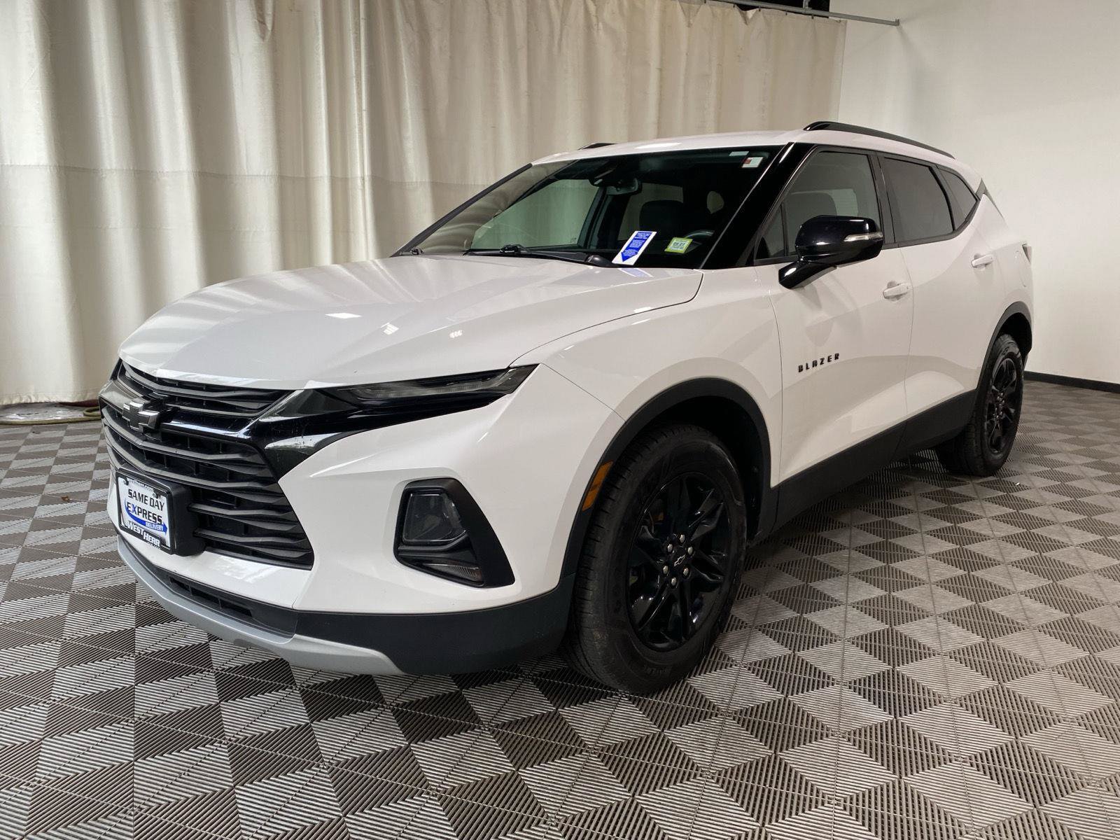 Used 2021 Chevrolet Blazer LT AWD/4WD image 3