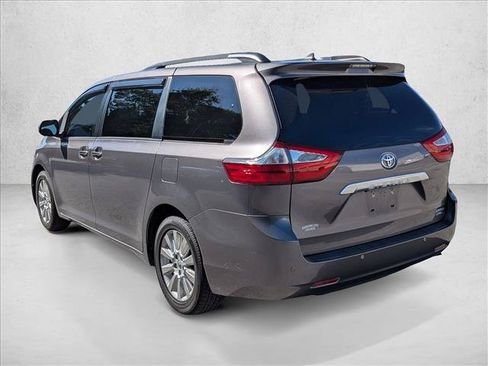 Used 2015 Toyota Sienna Limited Premium AWD/4WD image 8