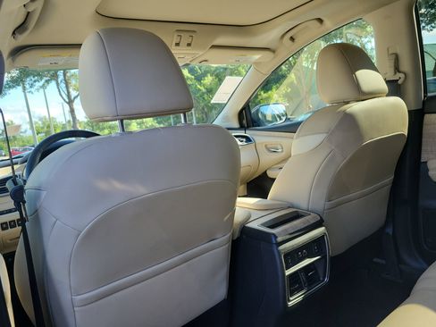 Certified 2024 Nissan Murano SL FWD image 19