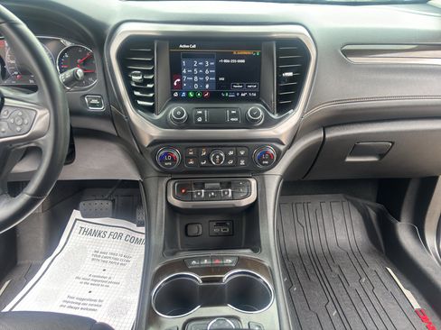 Used 2023 GMC Acadia AT4 w/ Technology Package image 22