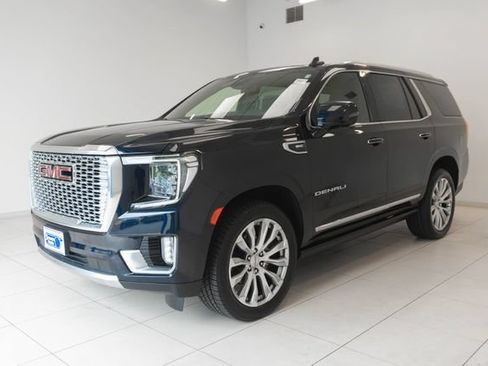 Used 2023 GMC Yukon Denali AWD/4WD image 7