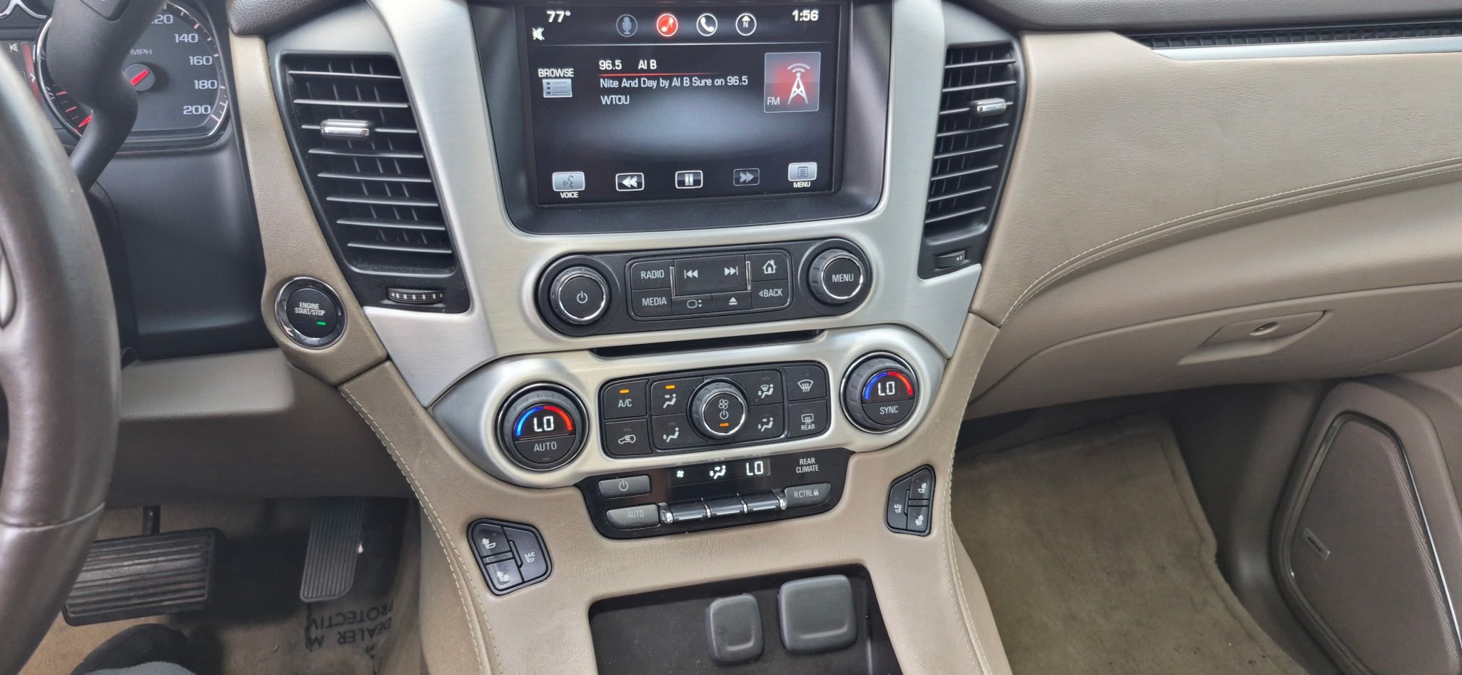 Used 2015 GMC Yukon SLT AWD/4WD image 9