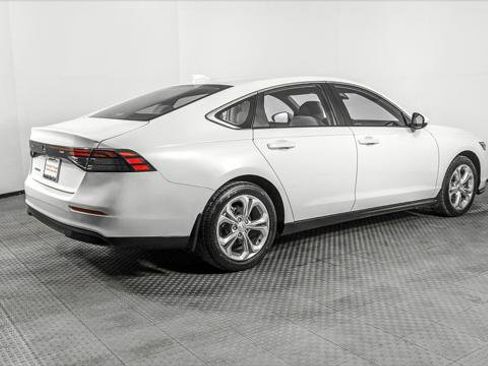 Used 2024 Honda Accord LX image 6