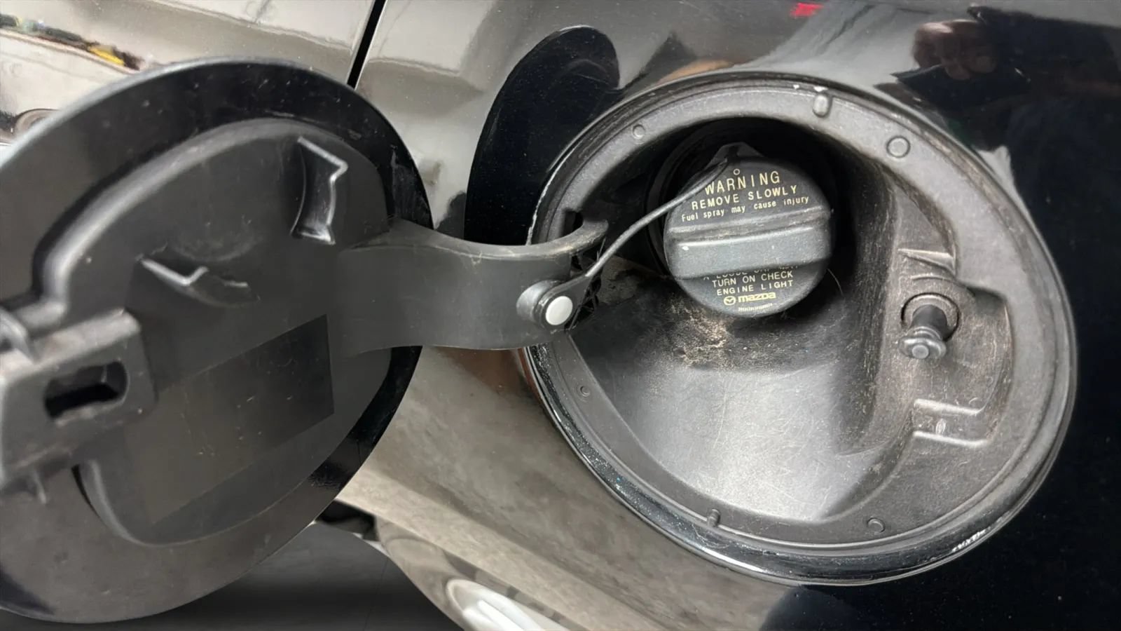 Used 2021 MAZDA MAZDA3 Sedan FWD image 29