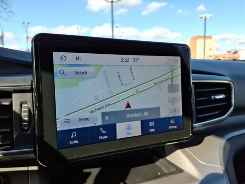 Certified 2023 Ford Explorer XLT w/ Equipment Group 202A image 24