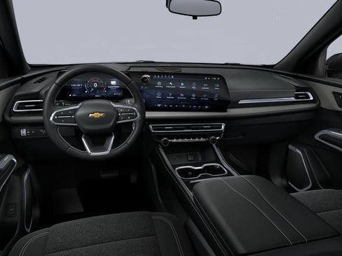 Used 2024 Chevrolet Traverse LT w/ LPO, Floor Liner Package image 32