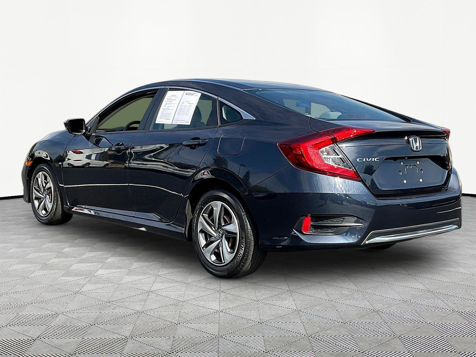 Used 2019 Honda Civic LX image 4