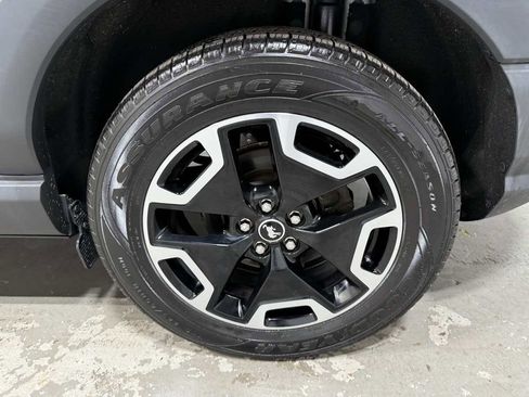 Used 2024 Ford Bronco Sport Outer Banks w/ Tech Package image 7