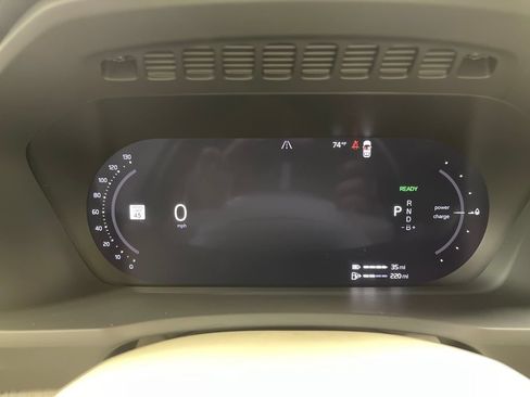 Certified 2024 Volvo XC90 T8 Ultimate AWD/4WD image 23