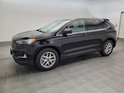 Used 2024 Ford Edge SEL image 2