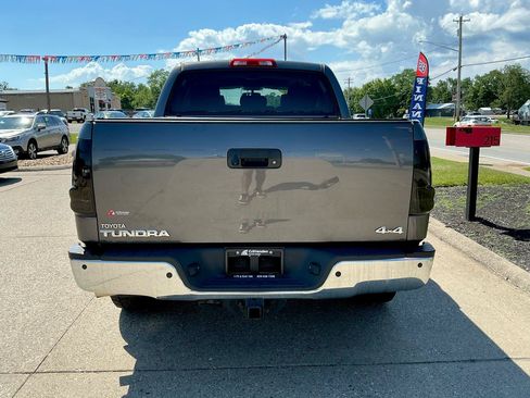 Used 2012 Toyota Tundra Limited w/ Memory Pkg AWD/4WD image 5