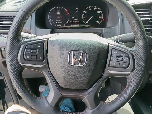 Used 2024 Honda Ridgeline TrailSport image 19