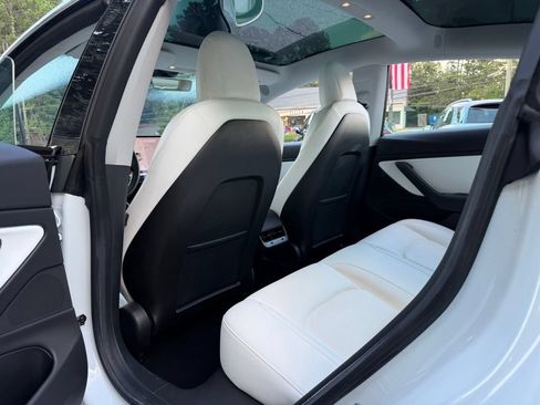Used 2020 Tesla Model 3 Long Range AWD/4WD image 30