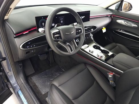 New 2026 Genesis GV70 2.5T image 11