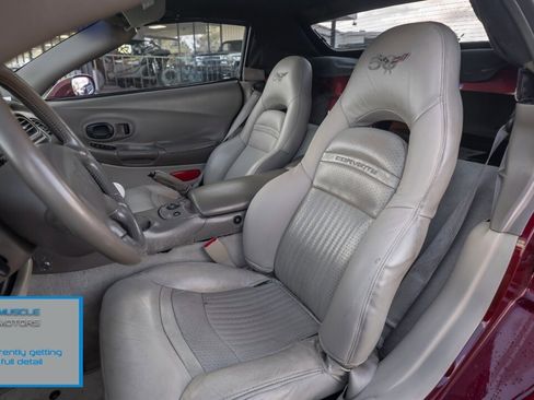 Used 2003 Chevrolet Corvette Convertible w/ Preferred Equipment Group1 image 9