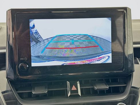 Used 2024 Toyota Corolla LE image 14