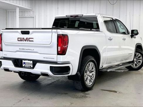 Used 2021 GMC Sierra 1500 Denali w/ Technology Package AWD/4WD image 12