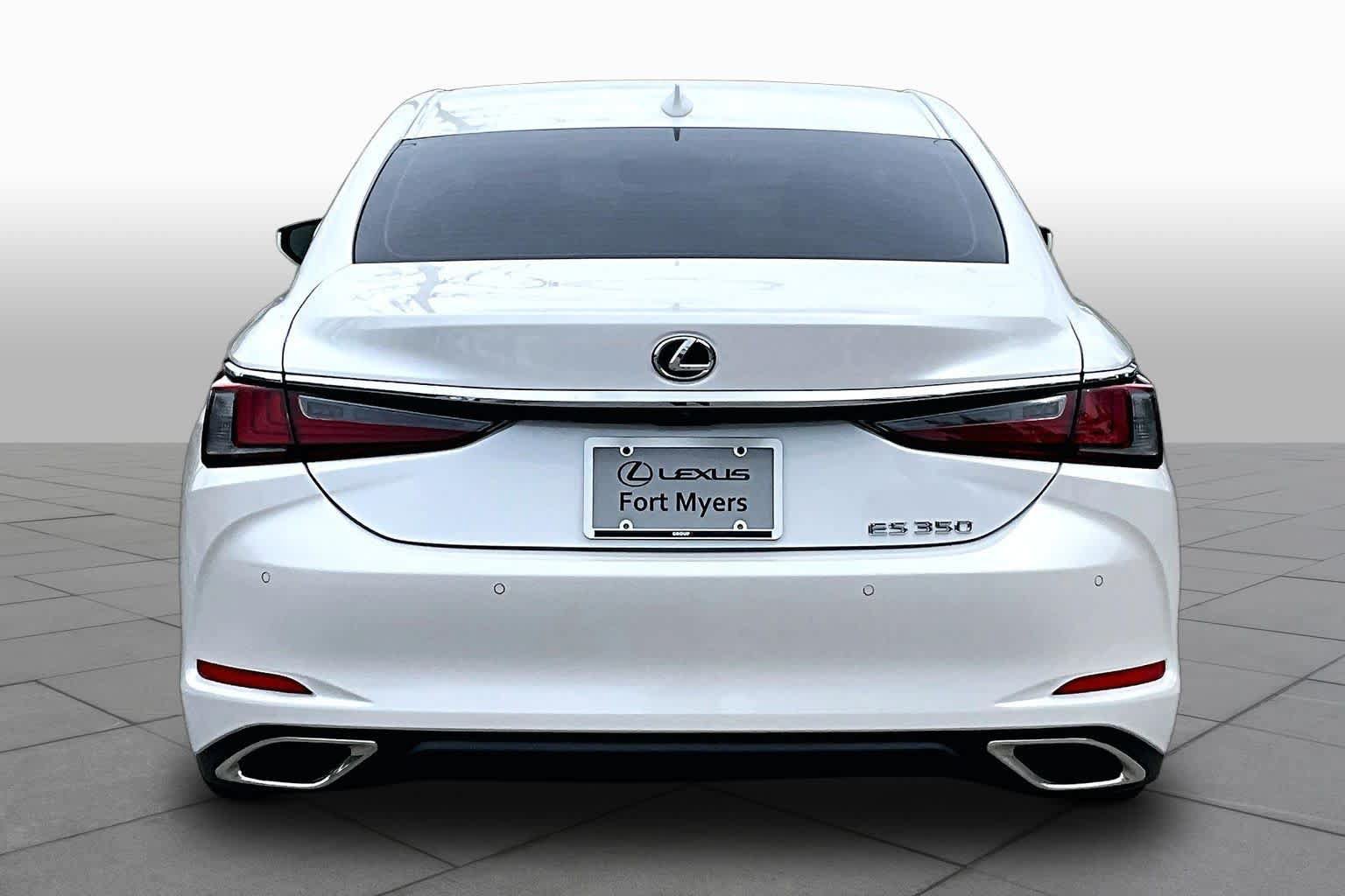 Used 2025 Lexus ES 350 w/ Premium Package FWD image 5