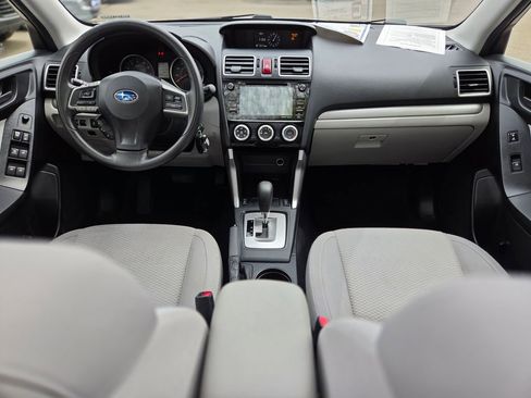 Used 2016 Subaru Forester 2.5i Premium w/ All-Weather Package AWD/4WD image 12
