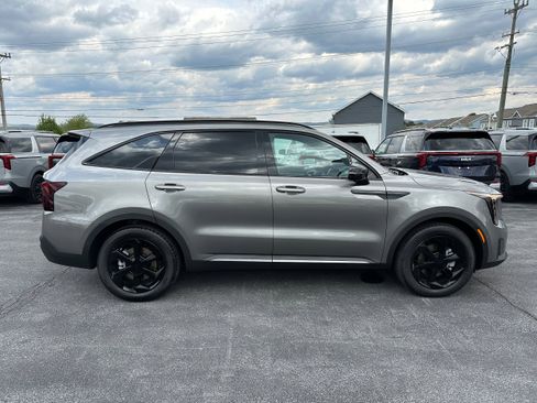 New 2026 Kia Sorento SX Prestige AWD/4WD image 4