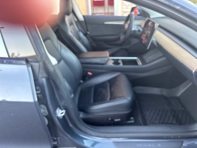 Used 2022 Tesla Model 3 Standard Range RWD image 20
