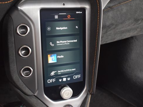 Used 2024 McLaren 750S Spider RWD image 31