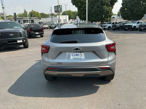 New 2025 Chevrolet Trax ACTIV w/ Driver Confidence Package image 5