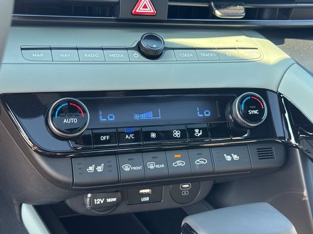 New 2026 Hyundai Elantra Limited FWD image 21