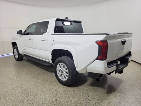 Used 2024 Toyota Tacoma SR5 RWD image 7
