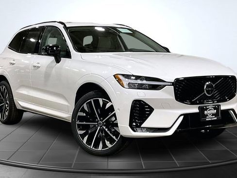 New 2026 Volvo XC60 B5 Ultra w/ Protection Package Premier image 3