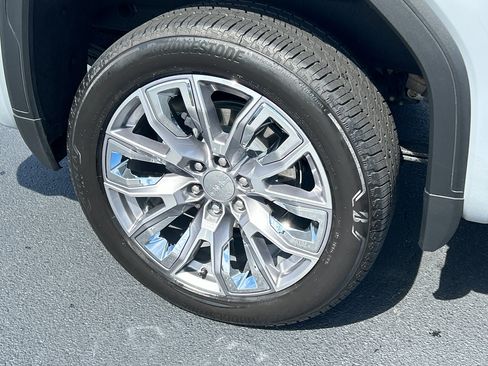 Used 2025 GMC Sierra 1500 Denali w/ Denali Reserve Package image 39