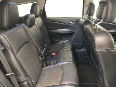 Used 2020 Dodge Journey Crossroad FWD image 19