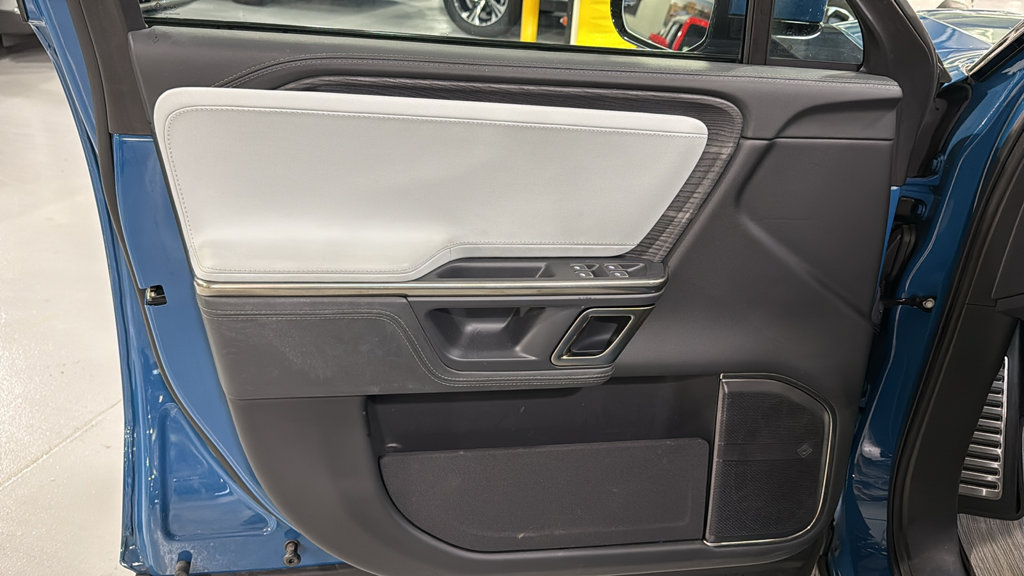 Used 2023 Rivian R1S Adventure Quad AWD/4WD image 9