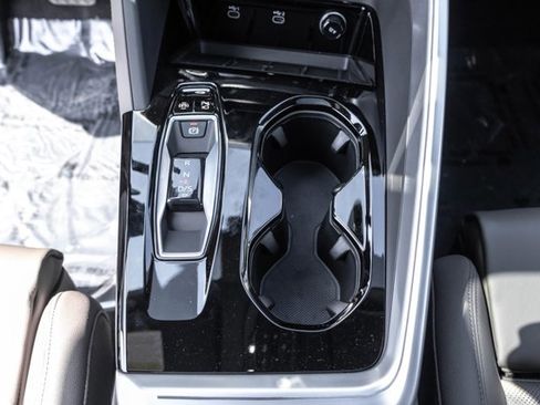 New 2025 Audi Q5 Premium Plus image 19