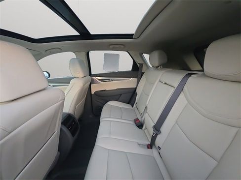 Used 2025 Cadillac XT5 Premium Luxury w/ LPO, Floor Liner Package image 12