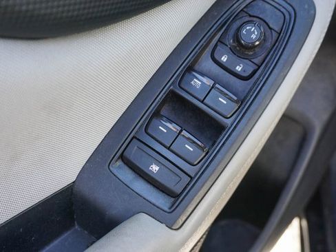 Used 2021 Subaru Forester image 8