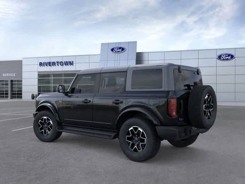New 2026 Ford Bronco Outer Banks image 4