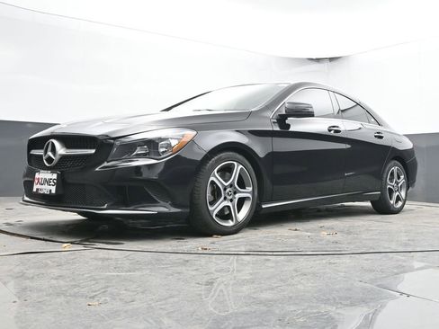 Used 2018 Mercedes-Benz CLA 250 4MATIC image 42