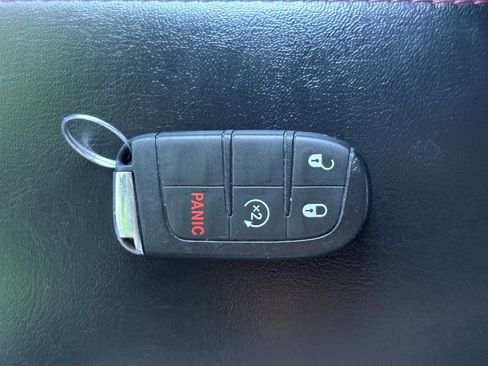 Used 2019 Jeep Compass Trailhawk w/ Leather Interior Group image 42