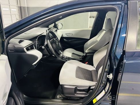 Used 2022 Toyota Corolla SE image 20