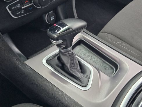 Used 2023 Dodge Charger SXT RWD image 25